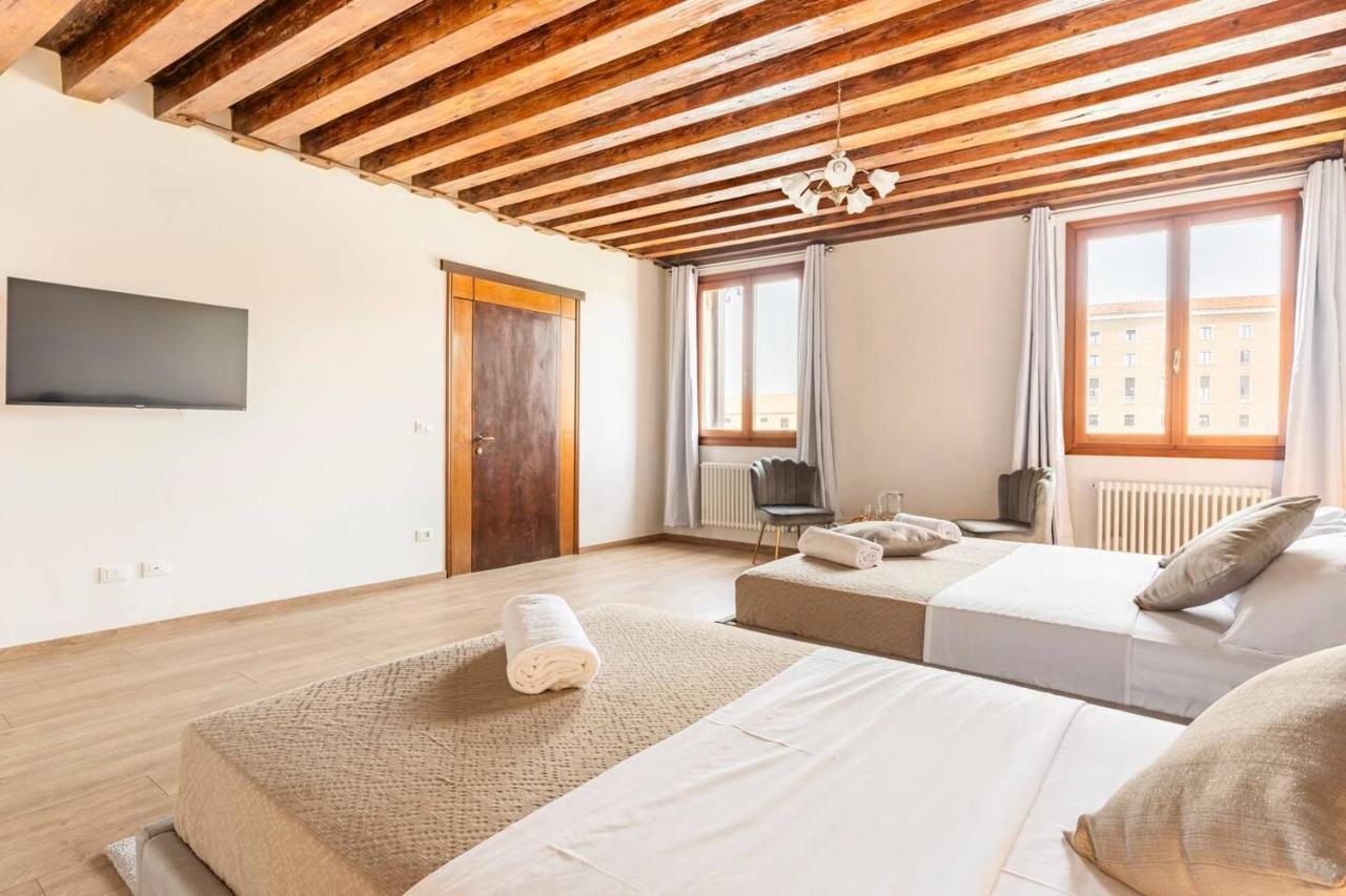 Venice Luxury Suites Eksteriør billede