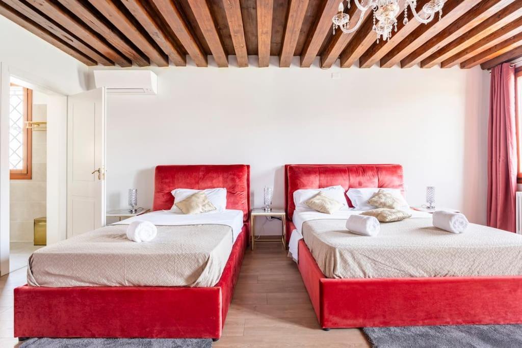 Venice Luxury Suites Eksteriør billede